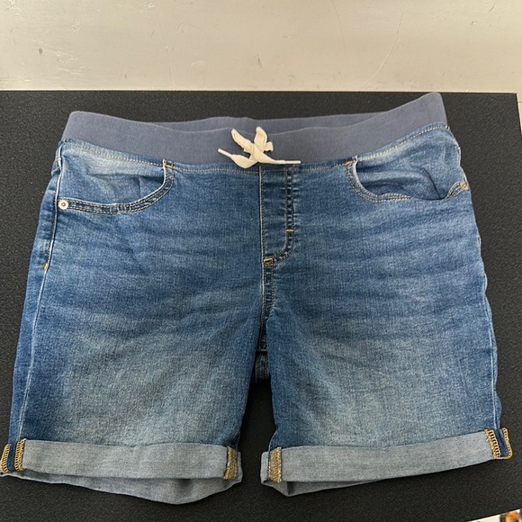 Wonder Nation Blue Denim Shorts Relaxed Fit - Picture 1 of 2